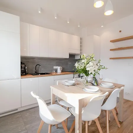 아파트 Na Szczycie Z Balkonem - Dream