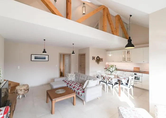 Na Szczycie Z Balkonem - Dream דירה